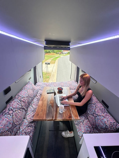 Luxury Sprinter 2024 Conversion, Bathroom and Full Kitchen — photo 4