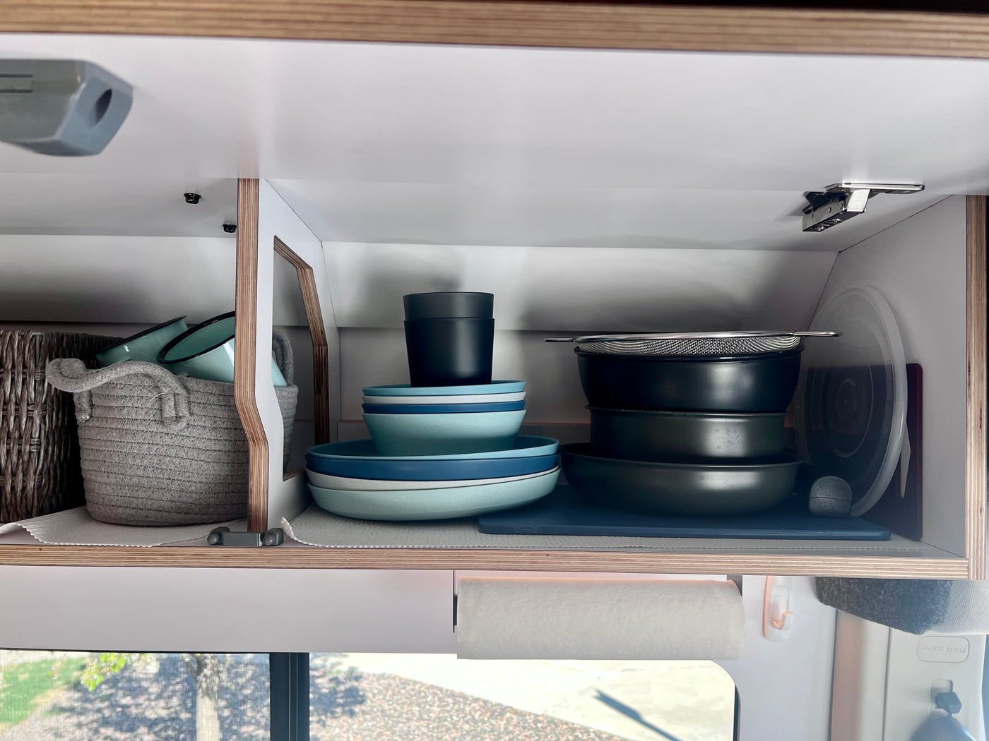 Chappie – GeoTrek Off-Grid Campervan | AC | Outdoor Shower | Toilet — photo 16