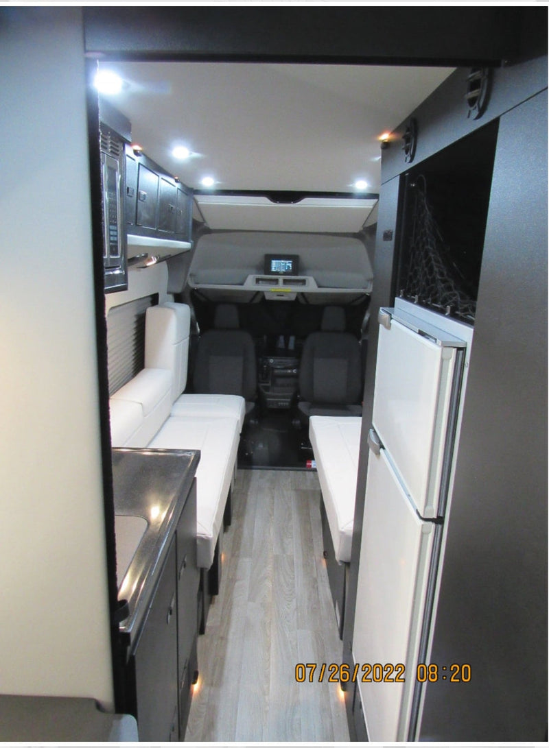  resembling an RV rental — photo 2