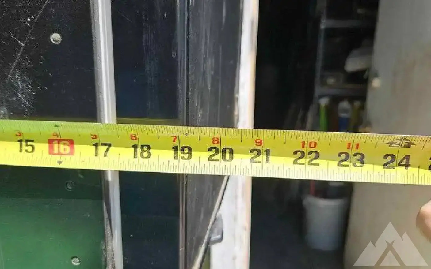 Dometic 12 volt fridge — used coolers & fridges for sale (photo 4)