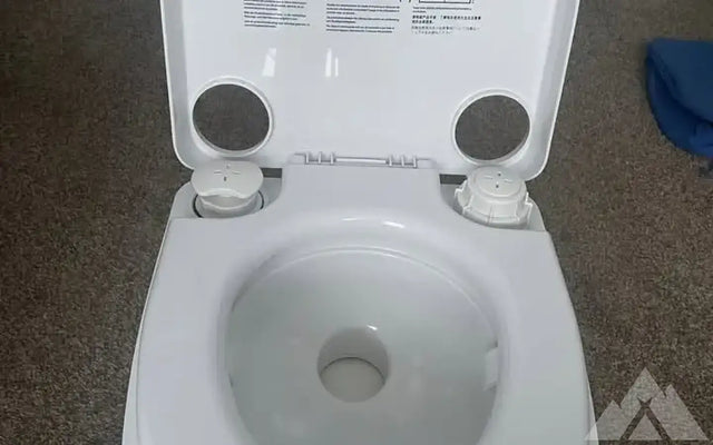 Dometic 976 Portable Toilet - Tall — photo 2