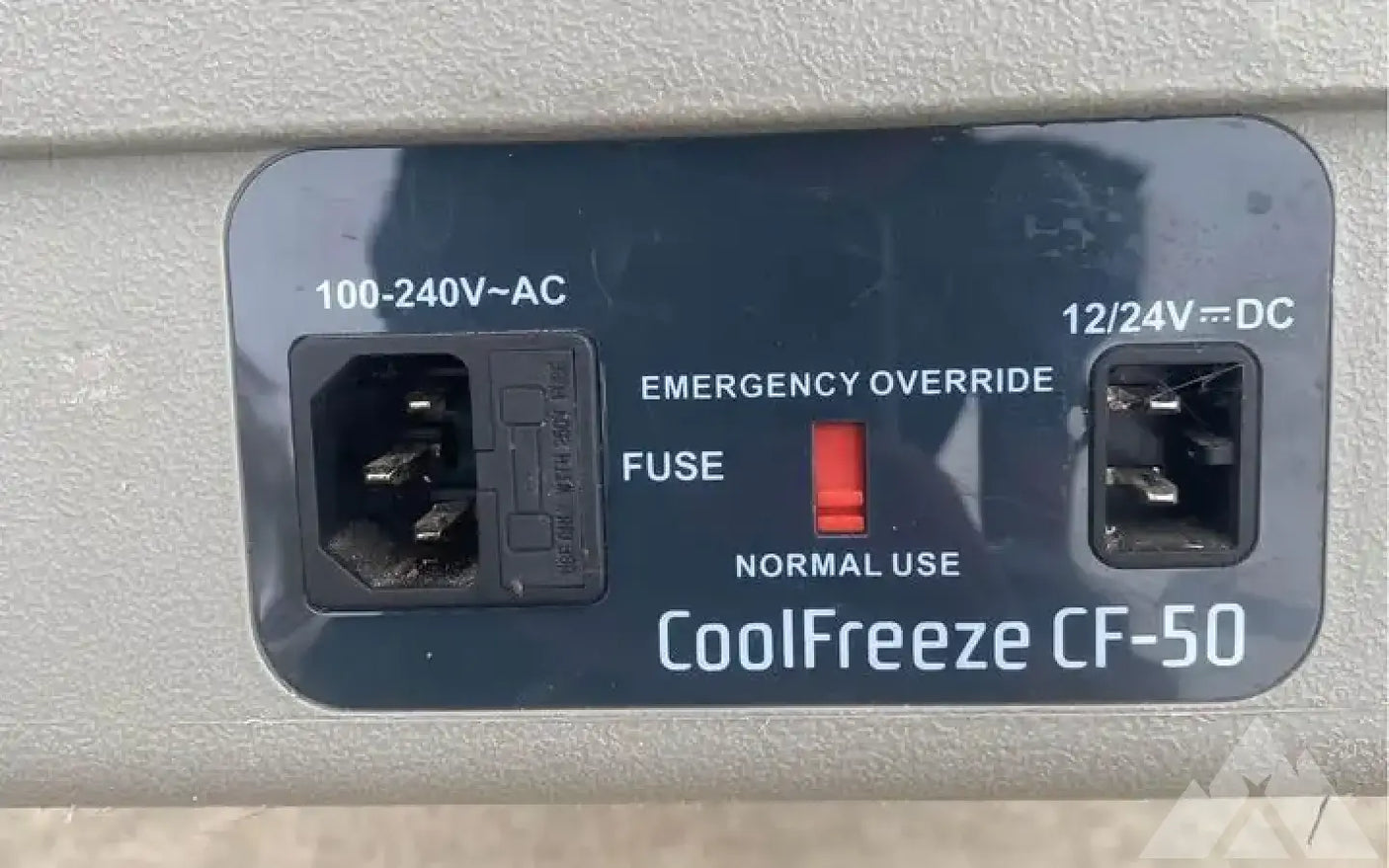 Dometic CF-50 — used coolers & fridges for sale (photo 2)