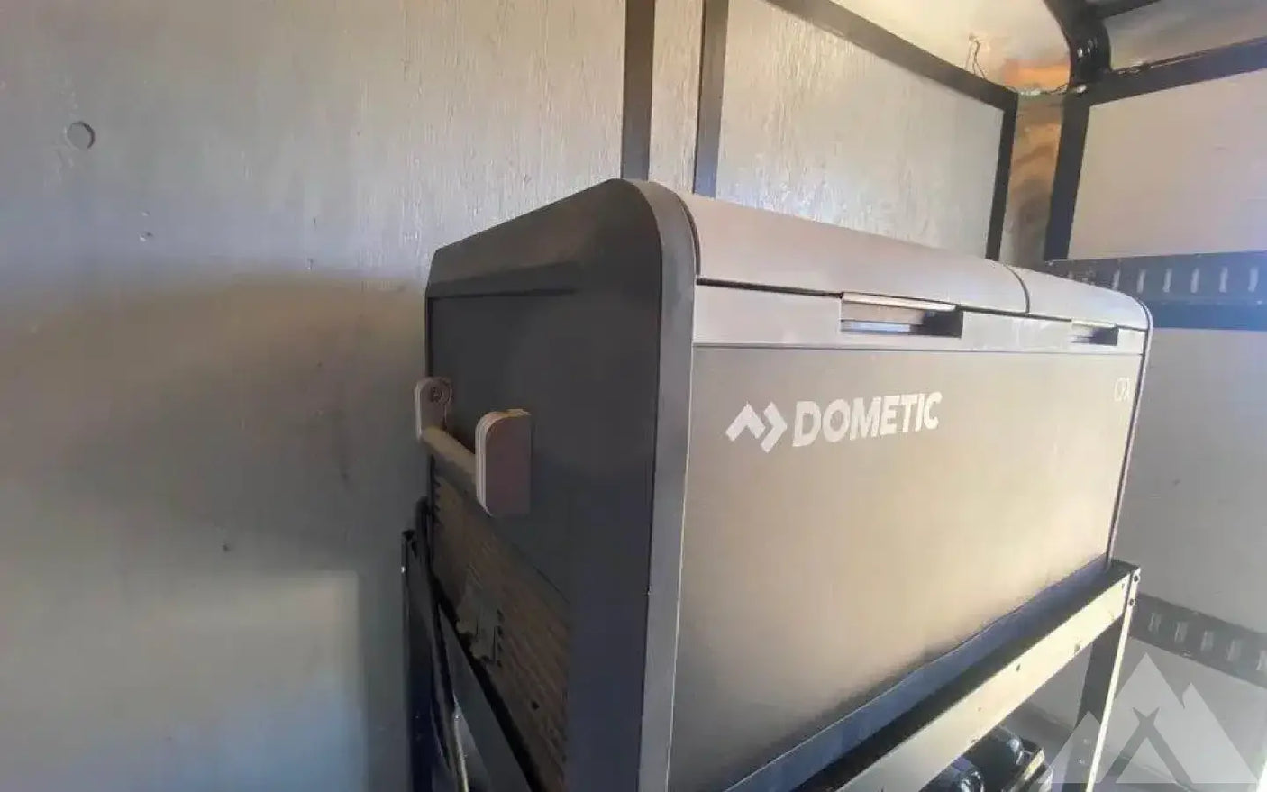 Dometic CFX 3 95DZ Refrigerator — used coolers & fridges for sale (photo 3)