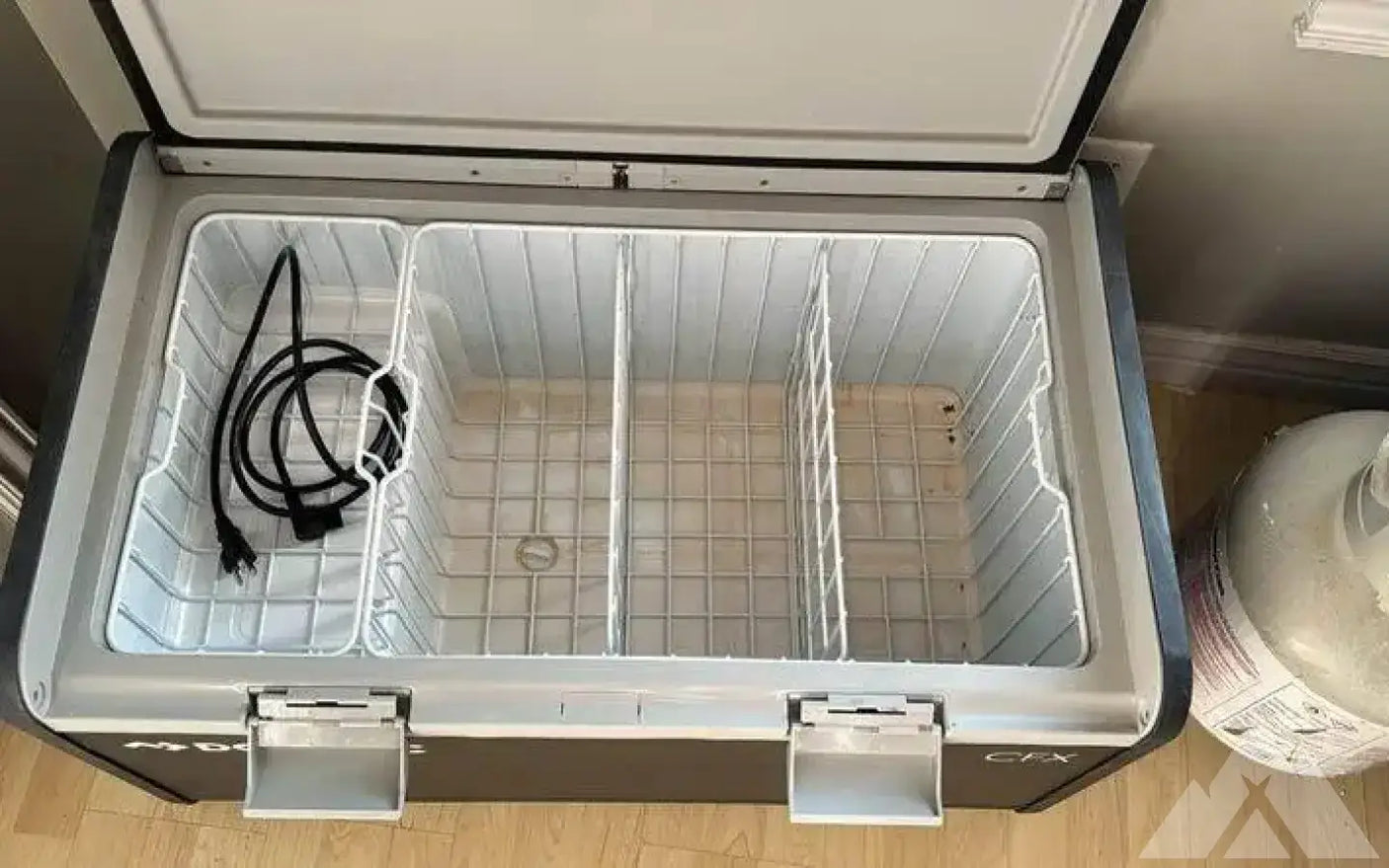 Dometic CFX Fridge — used coolers & fridges for sale (photo 2)