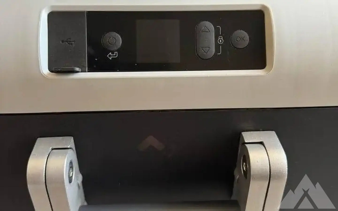 Dometic CFX3 45 Overland Fridge — used coolers & fridges for sale (photo 3)