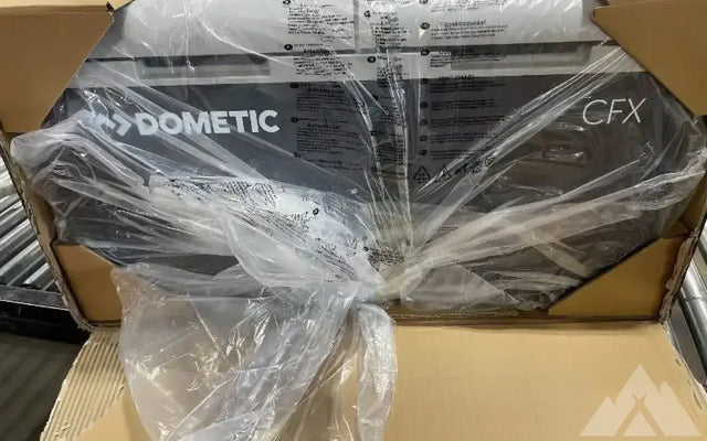 Dometic CFX3 75DZ dual zone fridge — photo 2