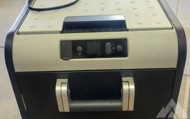 Dometic CFX3 Portable Fridge — photo 2