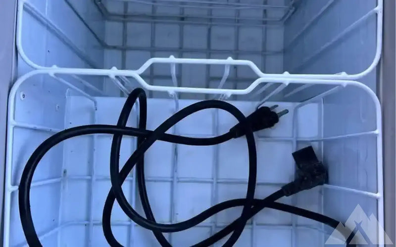 Dometic fridge - 46L — used coolers & fridges for sale (photo 3) — photo 3