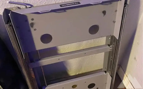 Dometic fridge slide — used fridge slides for sale (photo 4)