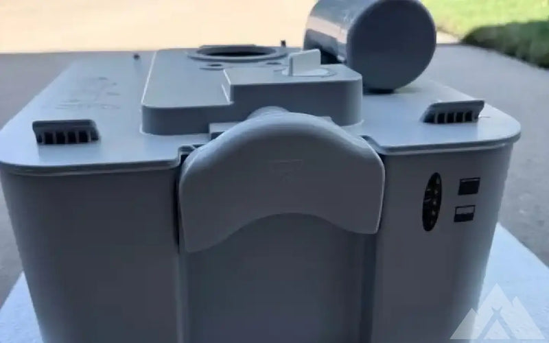 Dometic Portable Toilet — used showers & toilets for sale (photo 6) — photo 6