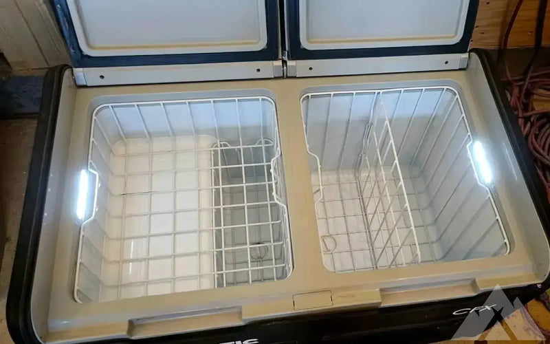 Dometic refrigerator — used coolers & fridges for sale (photo 4) — photo 4