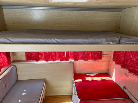 Cute Vintage Camper