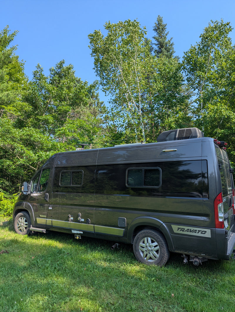 Winter prices! Winnebago Travado 59G — photo 2