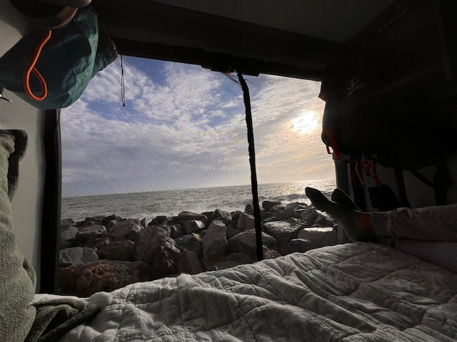  ocean beyond.|Cozy RV rental view: Sunrise/sunset over ocean