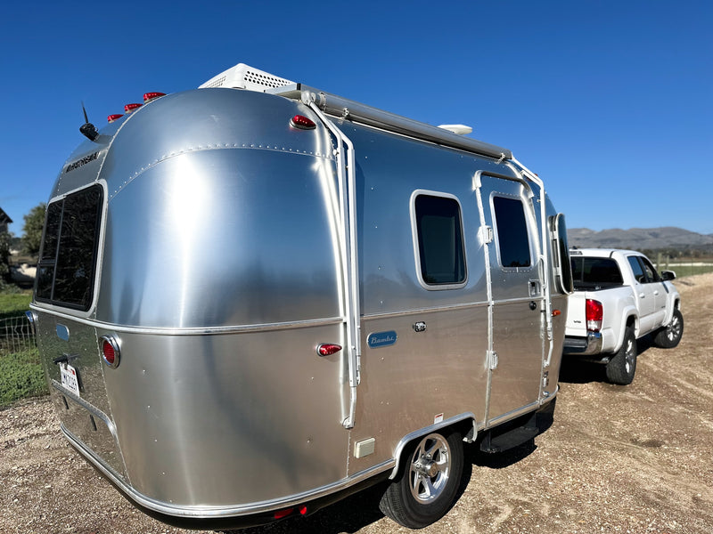 Moonshine: Retro-Coastal 16’ Airstream (Concierge Delivery) — photo 7