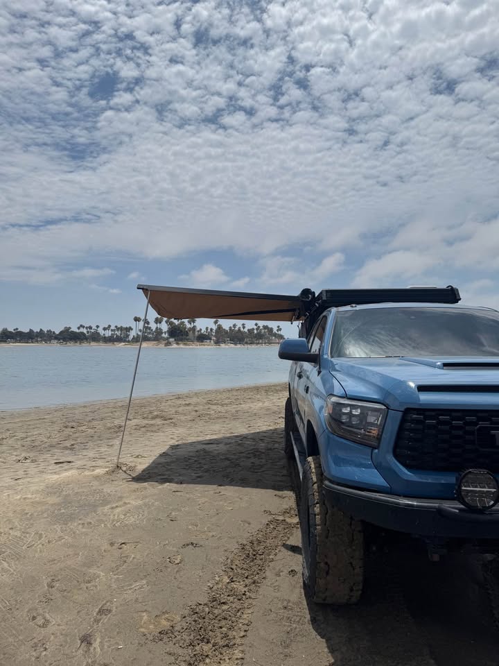 Eezi-Awn Bat 270 Awning + Mounting Brackets in San Diego, CA (photo 4) — photo 4