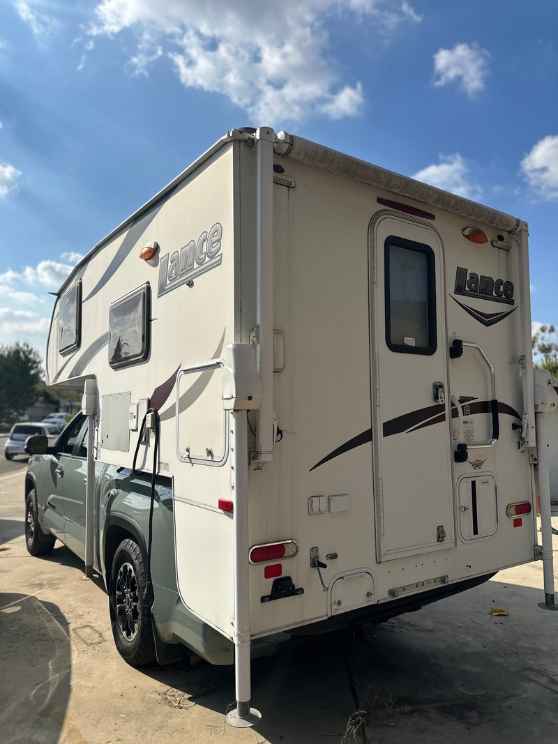  is parked outside — photo 8