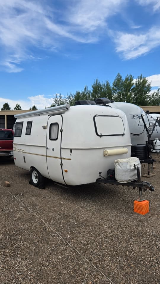  star-filled sky.|White oCamp travel trailer — photo 2