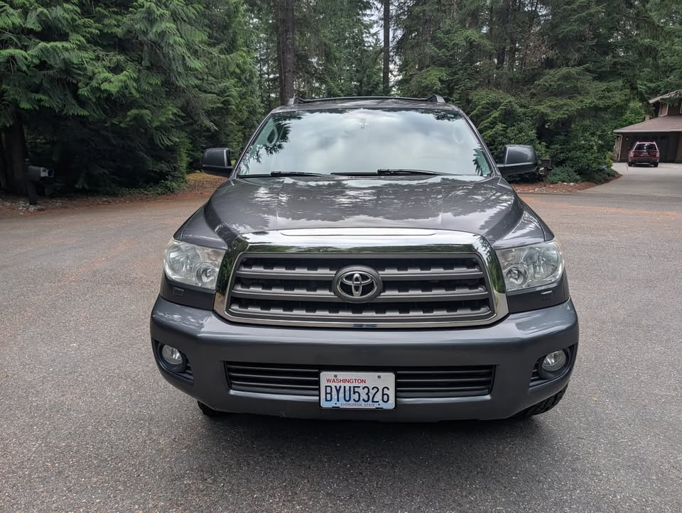 2012 Toyota Sequoia SR5 Sport Utility 4D in Port Orchard, WA (photo 3) — photo 3