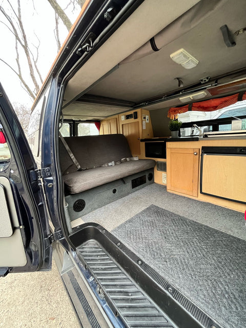 Pop Top Camper Van overland rental