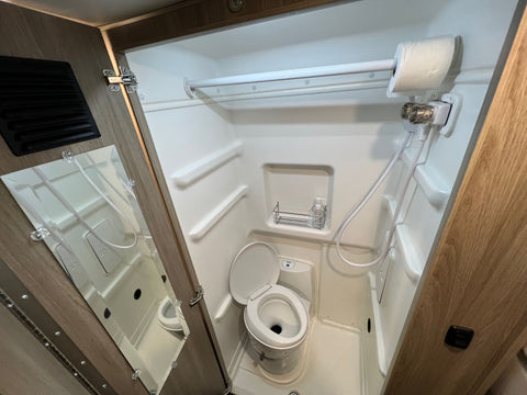 2023 Winnebago Solis 59px — photo 5
