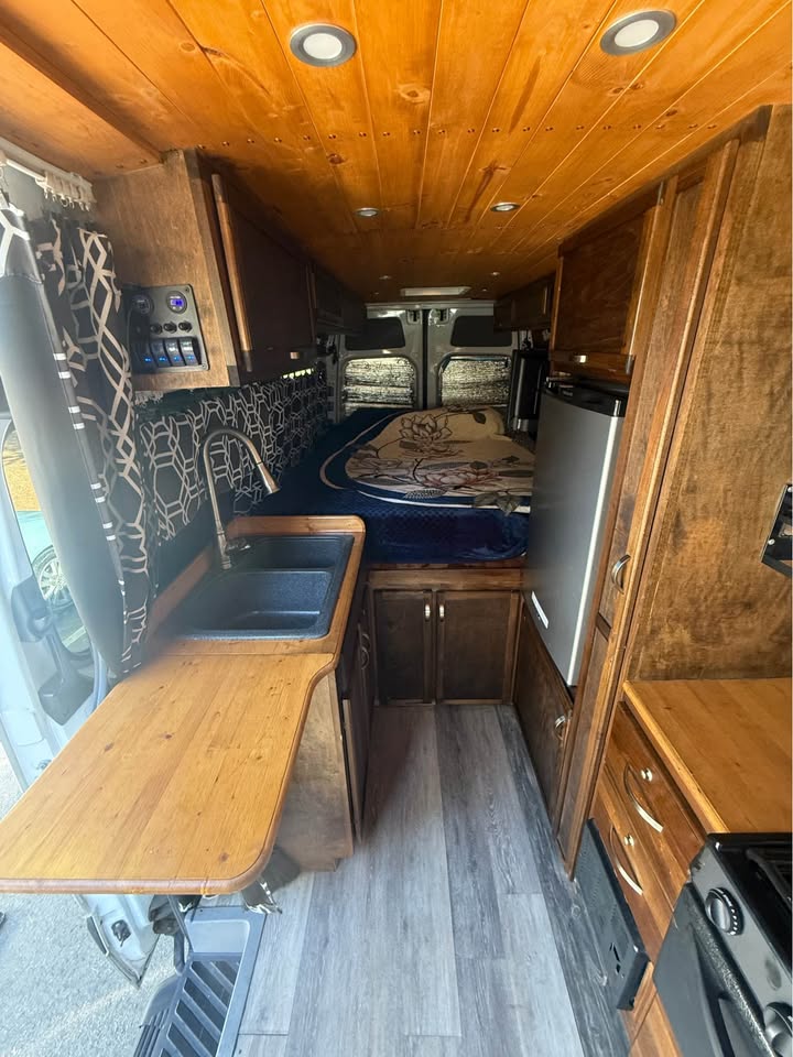 2011 Mercedes-Benz Sprinter in San Jose, CA (photo 11) — photo 11