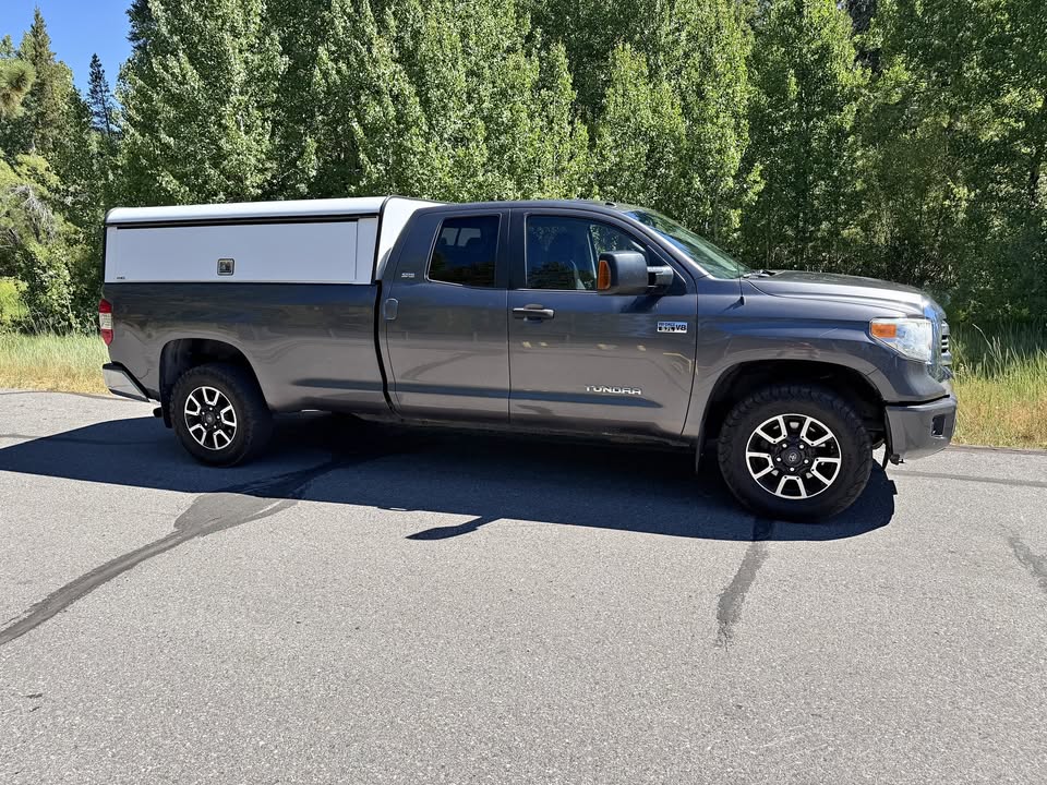 2016 Toyota Tundra SR5 8ft bed in Carnelian Bay, CA (photo 1) — photo 1