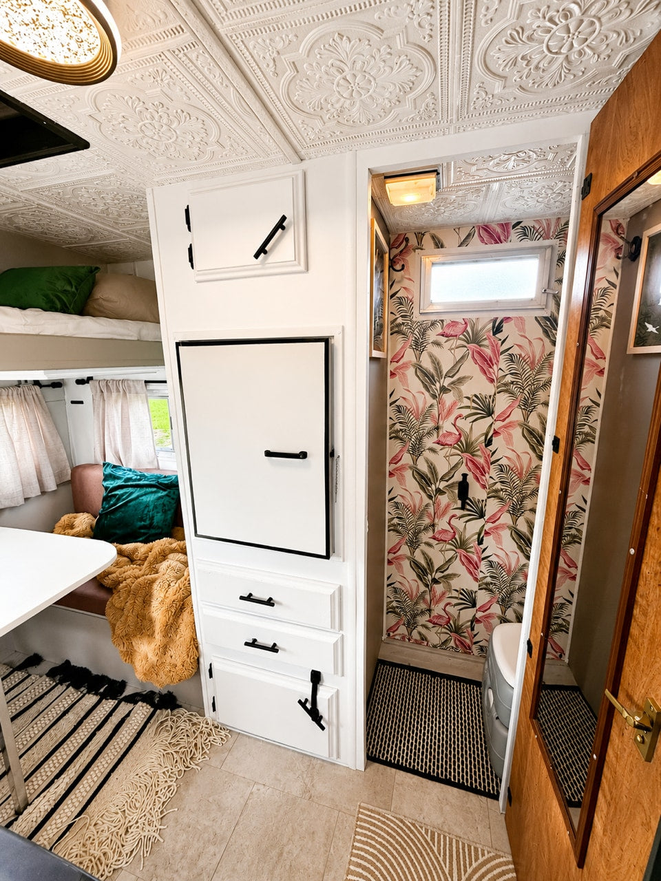 The Cozy Tow-A-Way