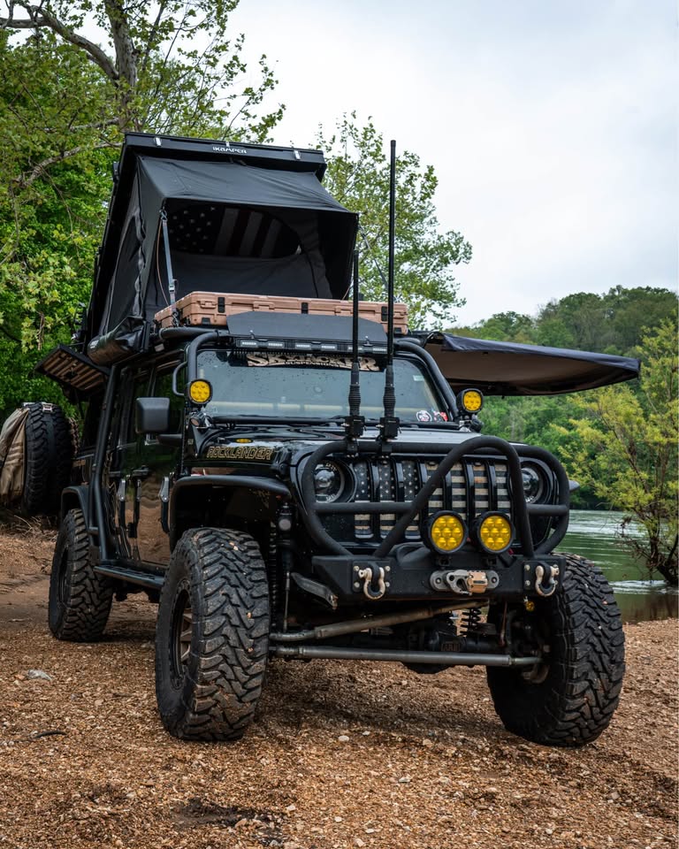 2020 Jeep Gladiator · Overland Pickup 4D 5 ft in McHenry, IL (photo 5) — photo 5