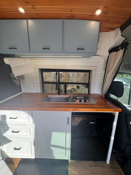 2015 Ford Van