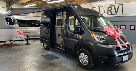 Beautiful Camper Van Thor Scope - Versatile, Full of Amenities and Fun — photo 4