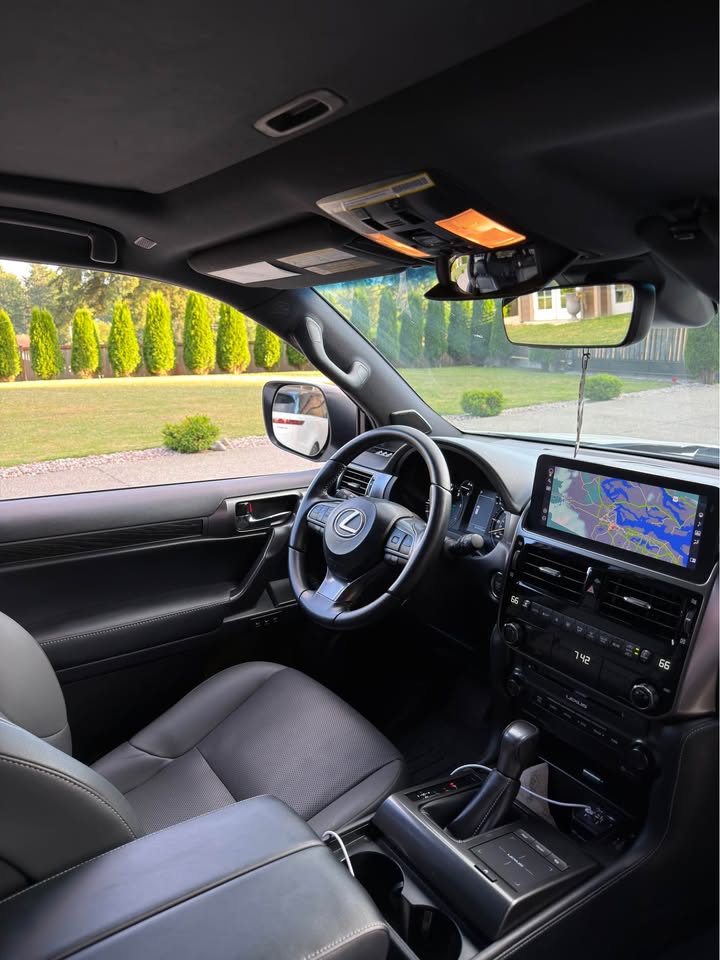 2022 Lexus GX 460 for sale in Auburn, WA (photo 7) — photo 7