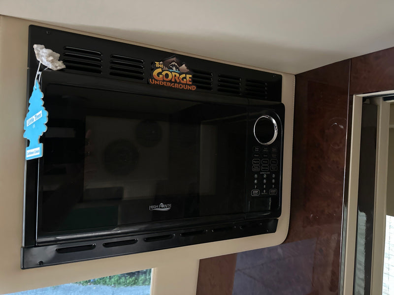 Midwest Auto Designs Touring Coach with Heated and Massage Seats — photo 12