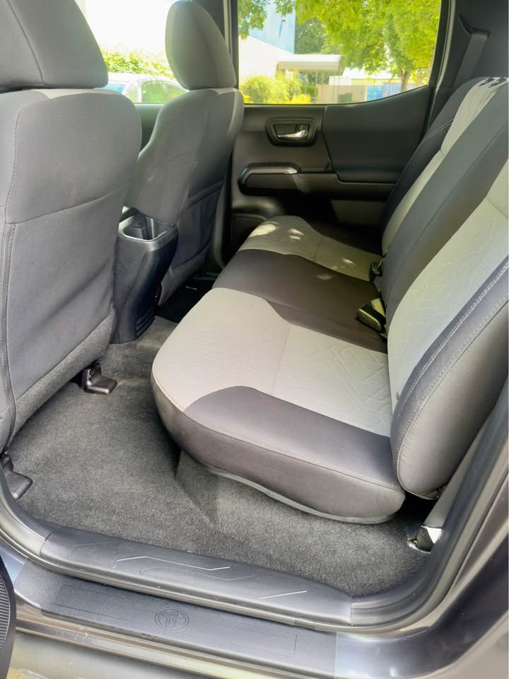 2020 Toyota Tacoma Double Cab · TRD Off-Road Pickup 4D 6 ft in Hillsboro, OR (photo 12) — photo 12