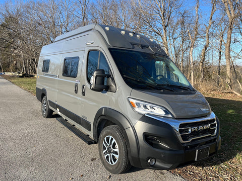 2025 Winnebago Solis 59PX Adventure Van - 2 Beds! — photo 5
