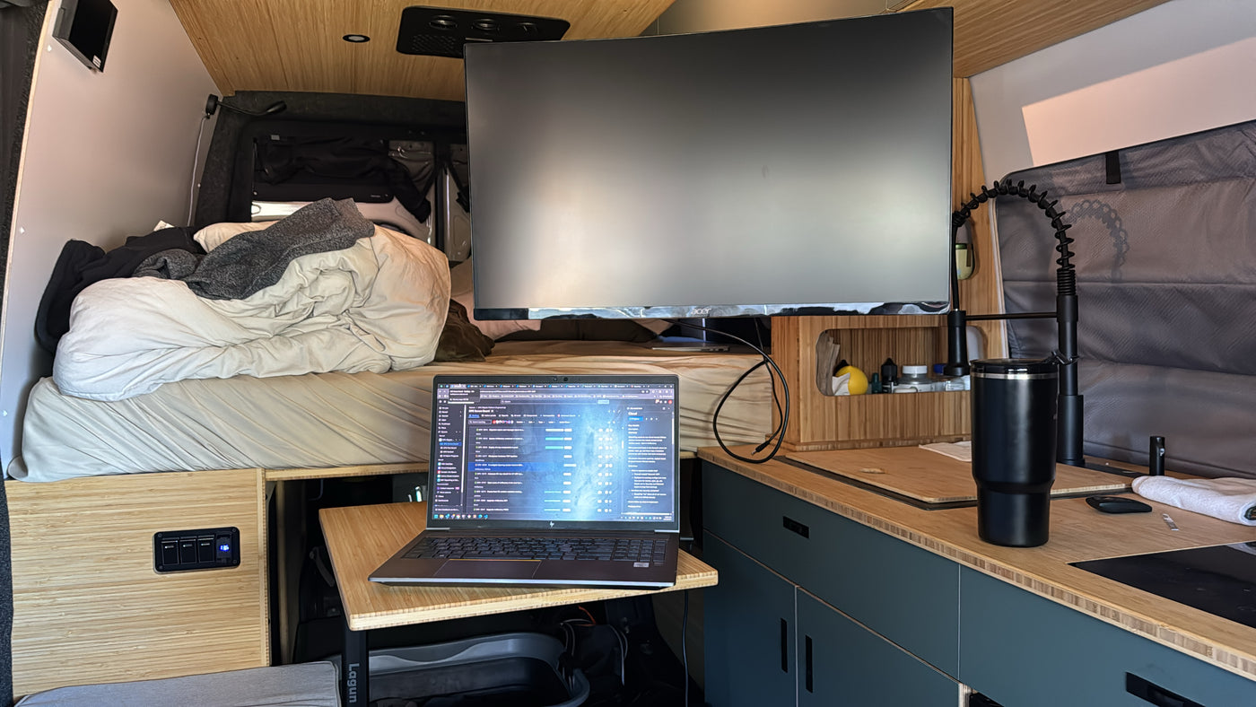 2025 Geotrek Albatross AWD Mercedes Sprinter Camper Van — photo 9
