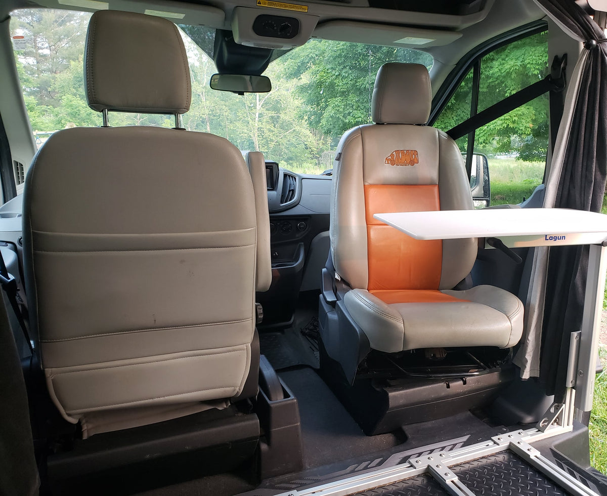  passenger seats — photo 14