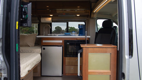 "Wally" Winnebago Travato 59K — photo 4