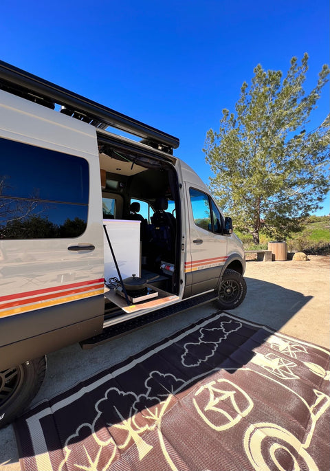 VanSolo- 2023 Storyteller Overland Beast Mode 4x4 Mercedes Sprinter — photo 2