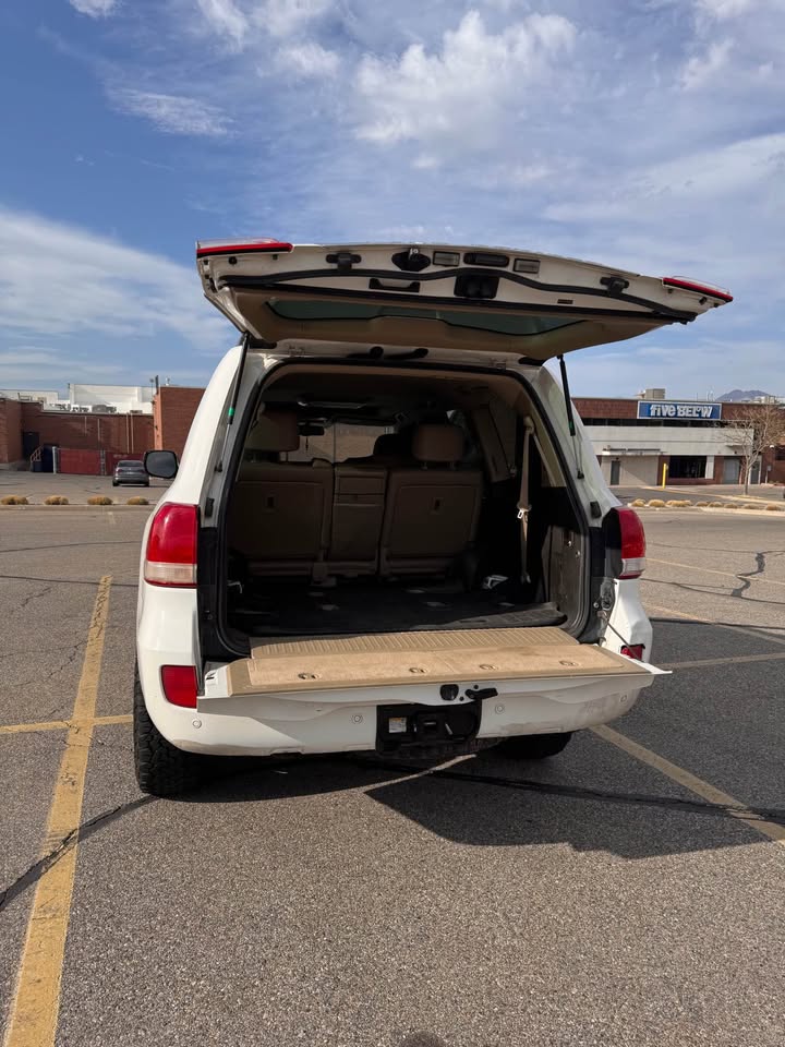 2008 Toyota Landcruiser · Sport Utility 4D in Salt Lake City, UT (photo 8) — photo 8
