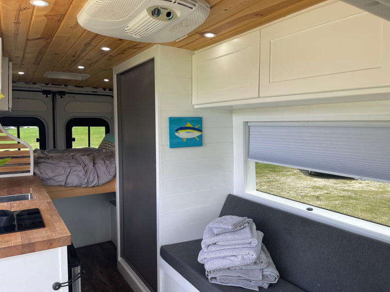  inviting outdoor adventures.|Spacious RV rental features a full kitchenette — photo 2