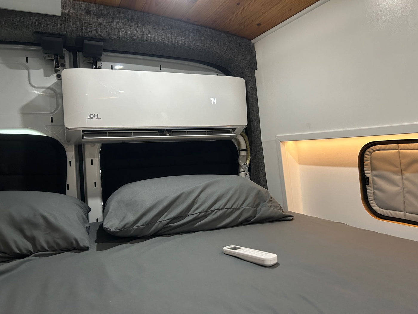 Ultimate Adventure Van with AC & Hot Shower, Battery bank, Queen Bed — photo 15