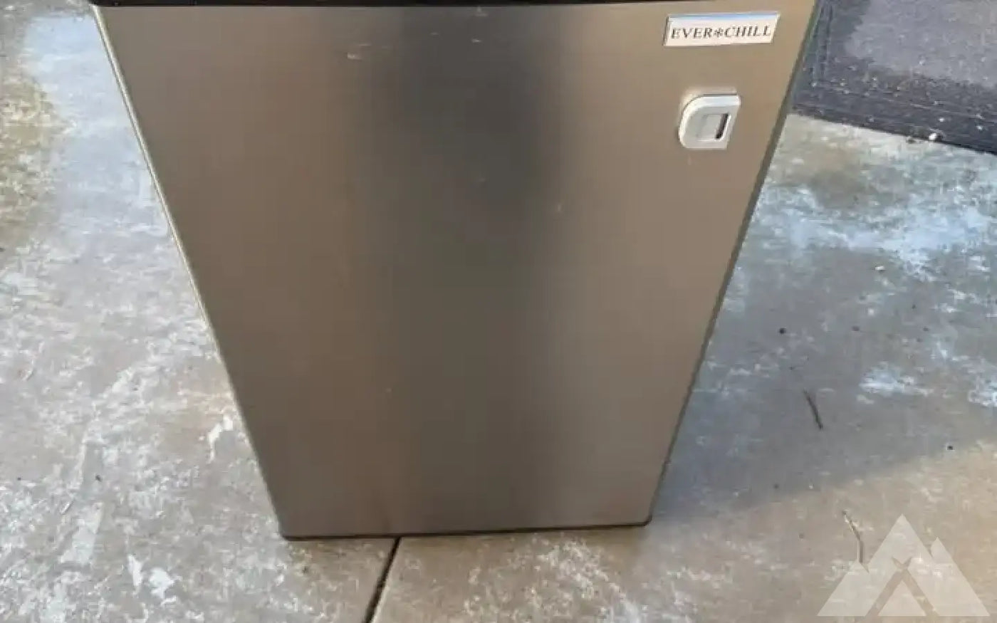 Everchill® by Furrion 12volt RV Refrigerator — used coolers & fridges for sale (photo 3) — photo 3