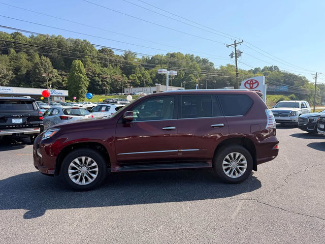 2015 Lexus GX · GX 460 Sport Utility 4D — photo 2