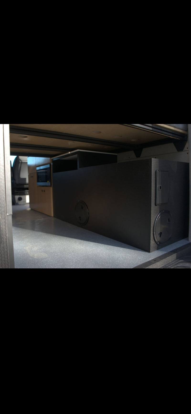  sleek counter — photo 16