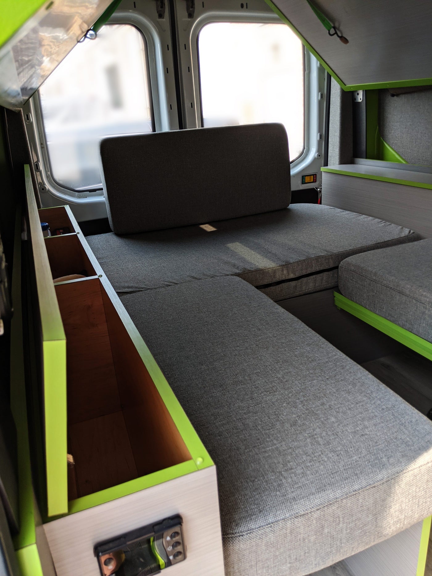 2018 Ford Transit Camper Van — photo 18