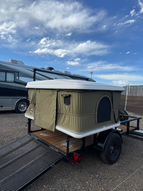 CVT Mt. St. Helens Hardshell Rooftop Tent