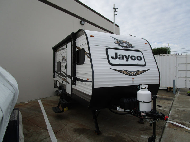  equipped with propane — photo 2