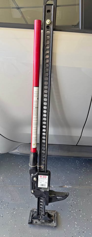Hi-Lift jack in Nampa, ID (photo 1)