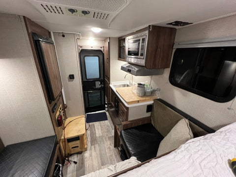 Ford F150 4x4 with 2020 Travel Lite 770R — photo 5